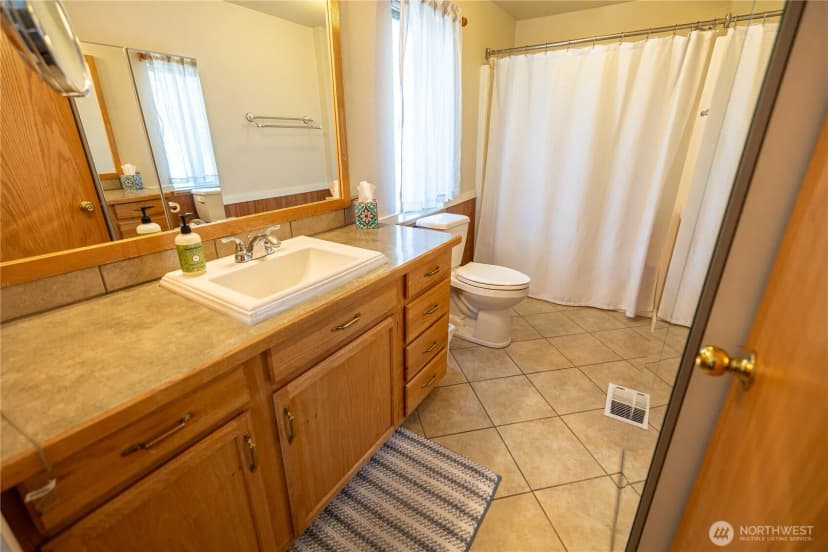 Property photo for 878 Sw Hunter Avenue, Quincy photo 19