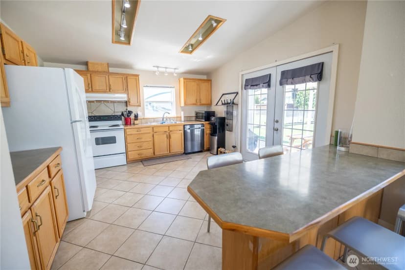 Property photo for 878 Sw Hunter Avenue, Quincy photo 14