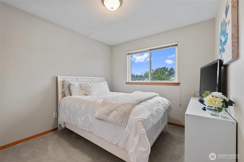 Property photo for 4613 149th Place Se, Everett photo 18