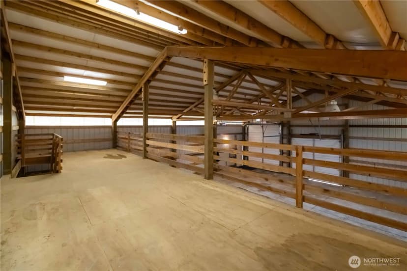 Property photo for 720 Abernathy Creek, Longview photo 38
