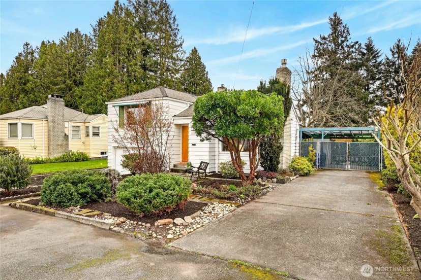 Property photo for 10016 13th Avenue Nw, Seattle photo 26