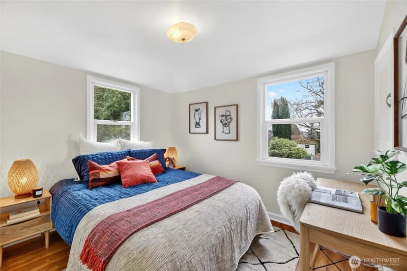 Property photo for 10016 13th Avenue Nw, Seattle photo 14