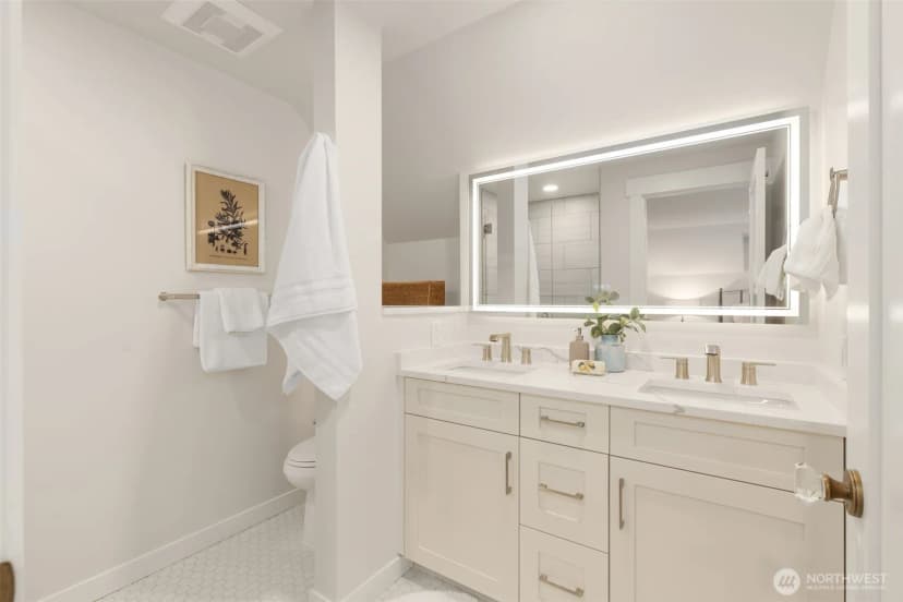 Property photo for 821 Nw 57th Street, Seattle photo 24