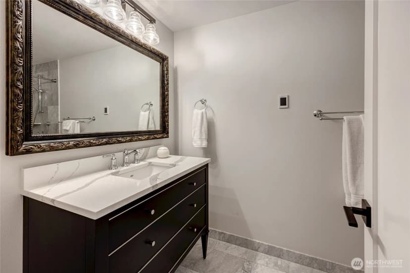 Property photo for 5205 W Mercer Place, Mercer Island photo 27