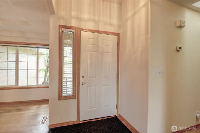 Property photo for 3419 G Avenue, Anacortes photo 4
