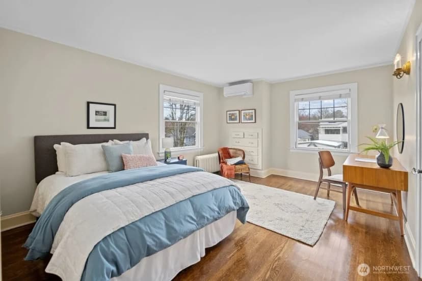 Property photo for 939 21st Avenue E, Seattle photo 24