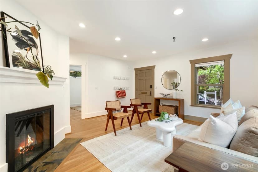 Property photo for 1843 41st Avenue E, Seattle photo 12