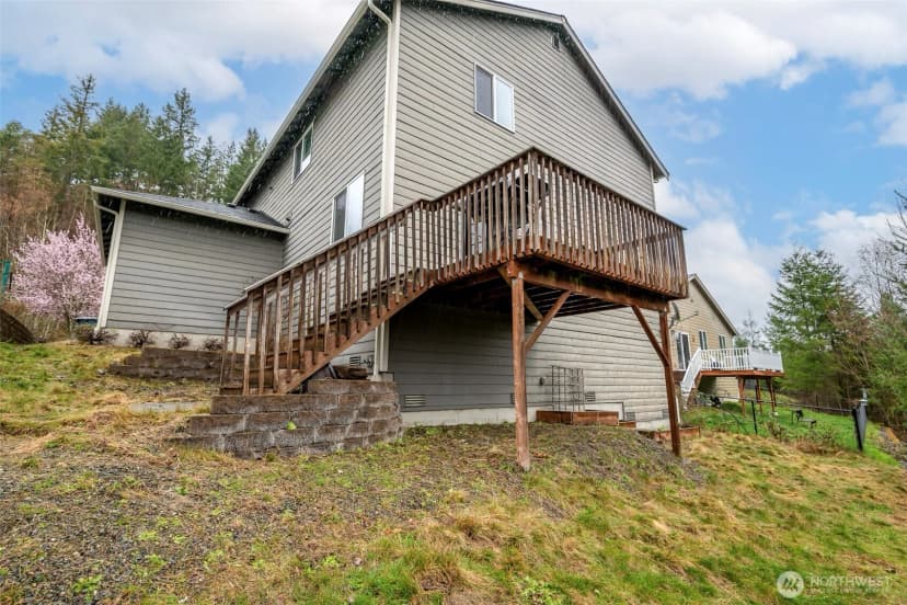 Property photo for 633 Joy Street, Eatonville photo 32