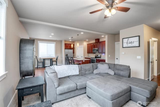 Property photo for 633 Joy Street, Eatonville photo 3