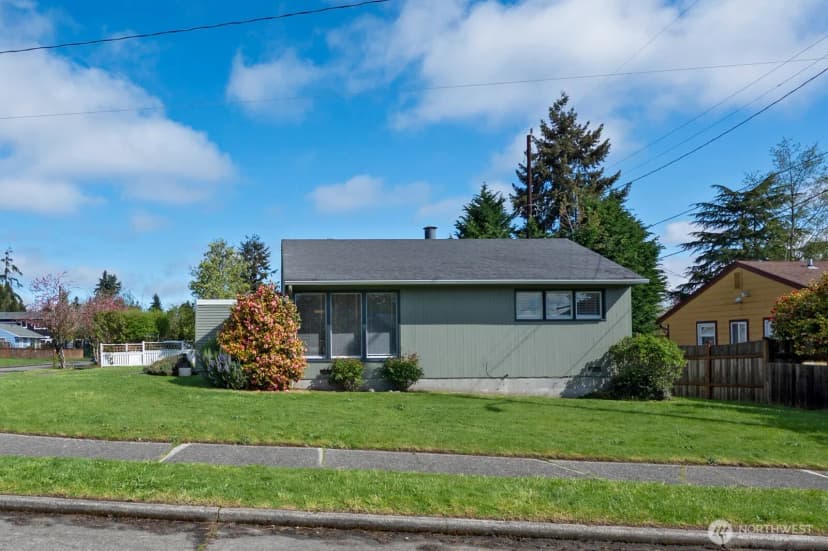Property photo for 9328 31st Avenue Sw, Seattle photo 25