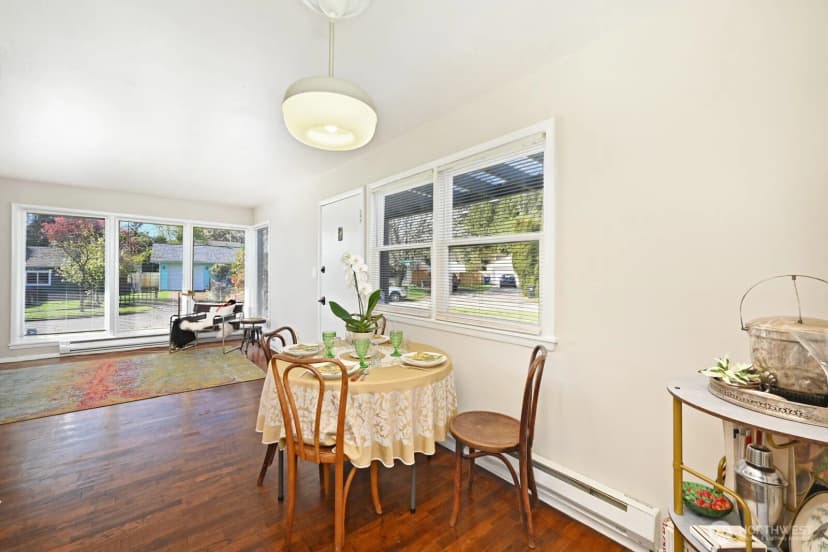 Property photo for 9328 31st Avenue Sw, Seattle photo 11