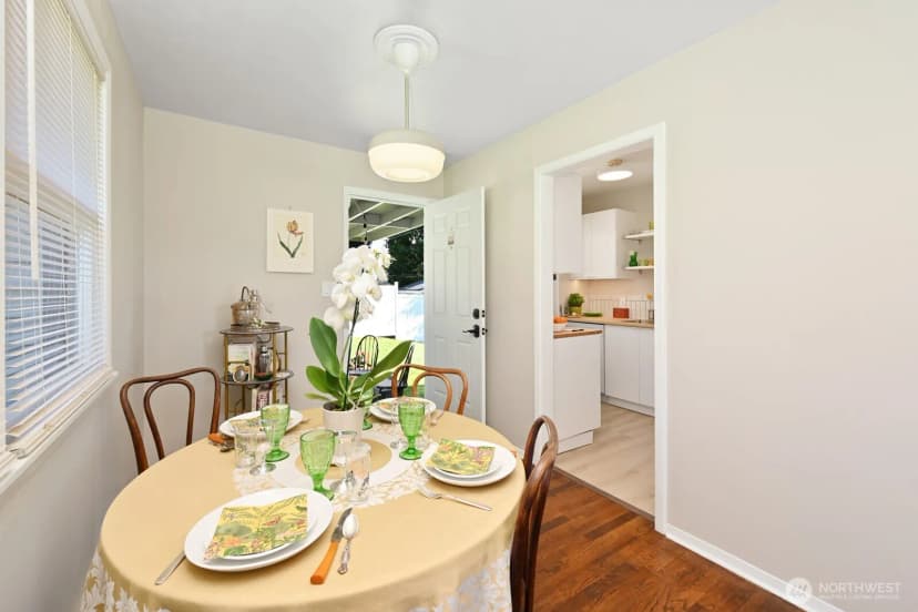 Property photo for 9328 31st Avenue Sw, Seattle photo 13