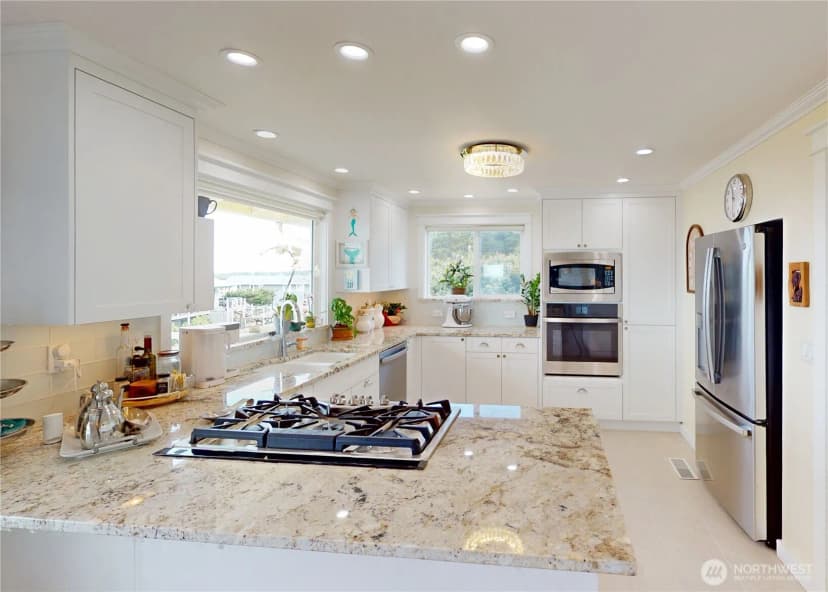 Property photo for 1005 346th Place, Ocean Park photo 11