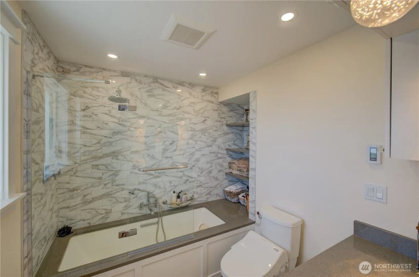 Property photo for 1005 346th Place, Ocean Park photo 16