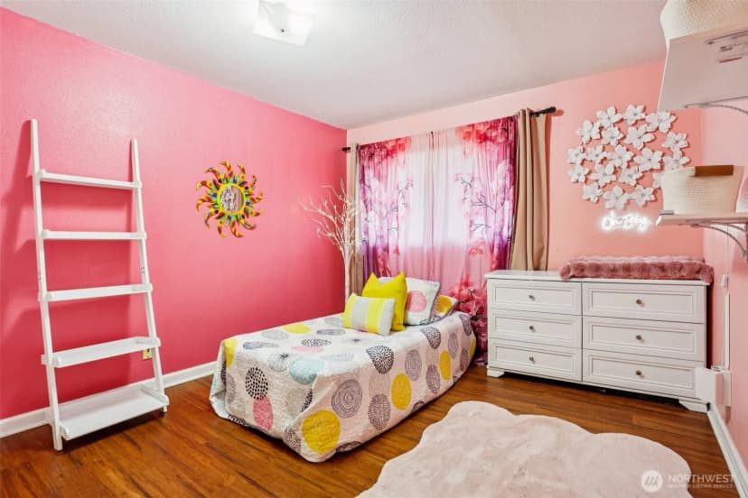 Property photo for 1320 S 131st Place, Burien photo 16