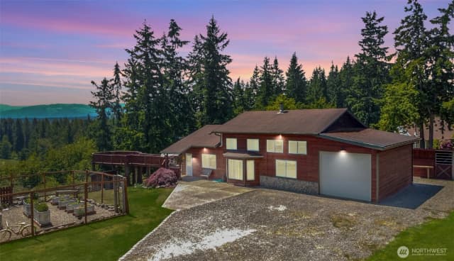 Property photo for 3116 Harts Lake Road S, Roy
