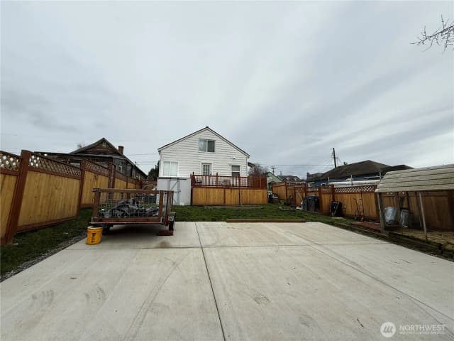 Property photo for 919 Pacific Avenue, Bremerton photo 5