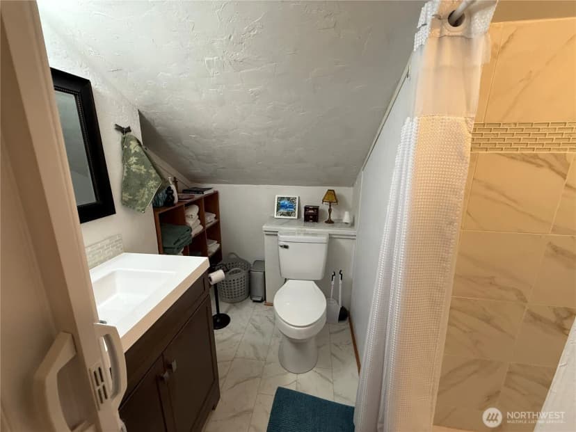 Property photo for 919 Pacific Avenue, Bremerton photo 19