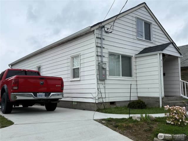 Property photo for 919 Pacific Avenue, Bremerton photo 3