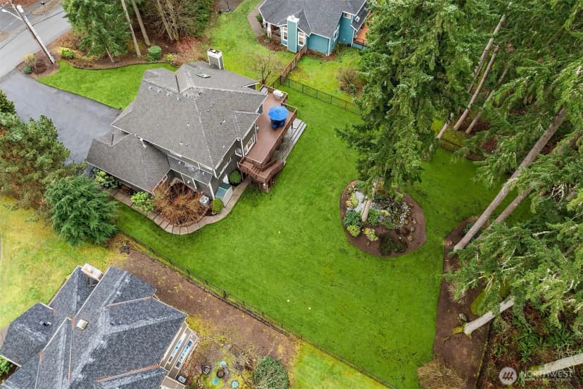 Property photo for 19585 166th Avenue Ne, Woodinville photo 38