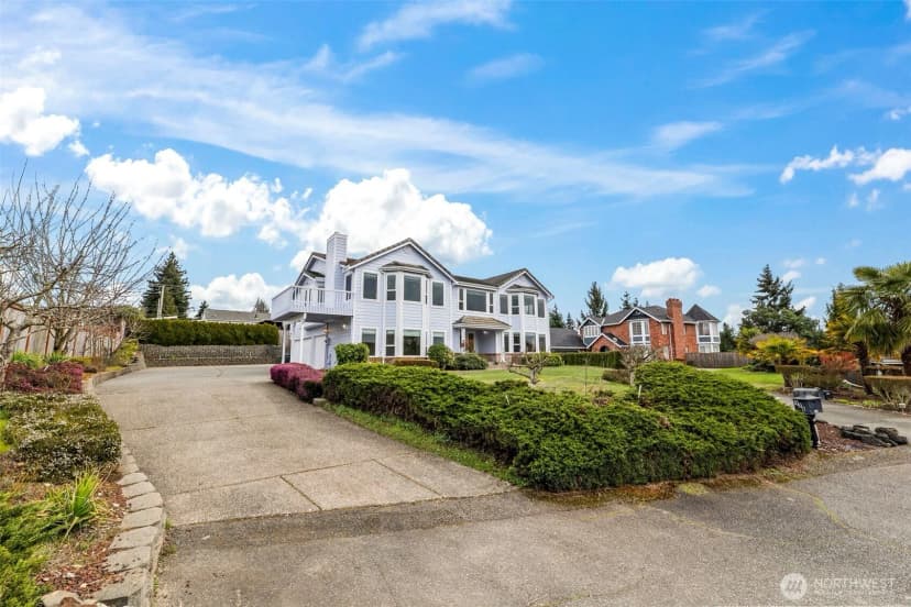 Property photo for 928 N Heatherwood W, Tacoma