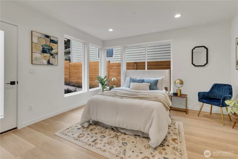 Property photo for 4404 S Othello St #a, Seattle photo 7