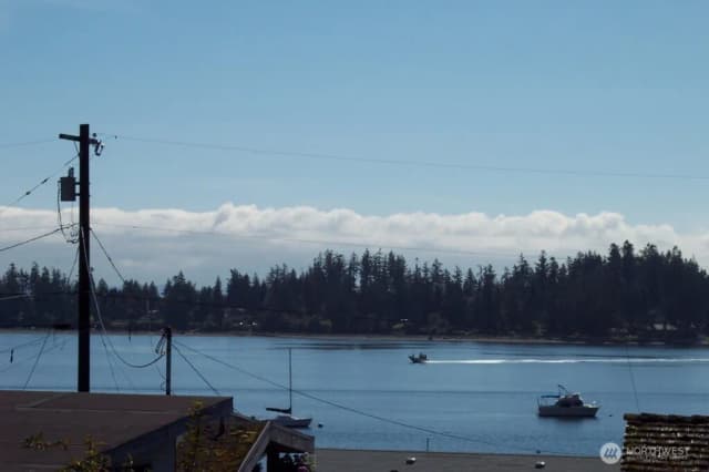 Property photo for 4302 77th Place Nw, Tulalip photo 2