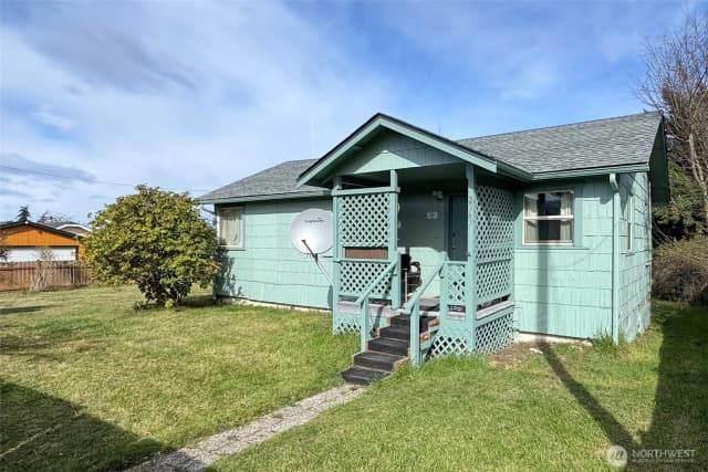 Property photo for 2367 E Fourth Avenue, Port Angeles photo 3