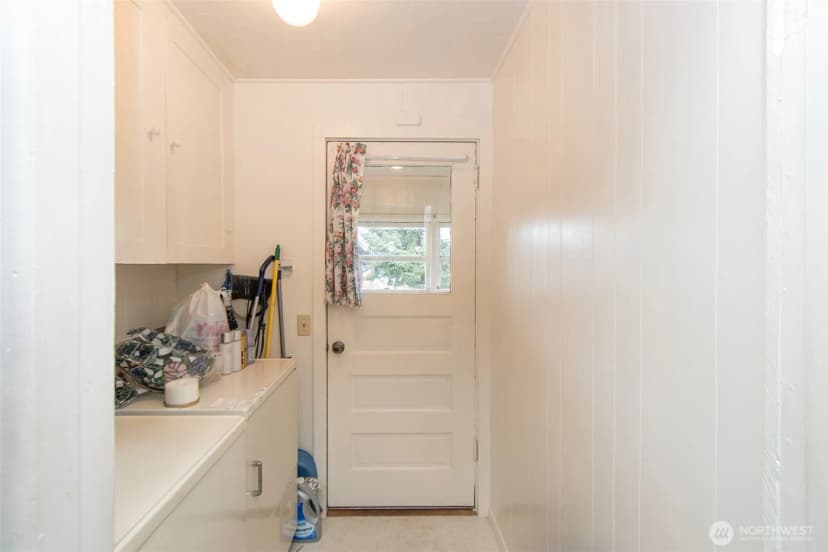 Property photo for 2367 E Fourth Avenue, Port Angeles photo 14