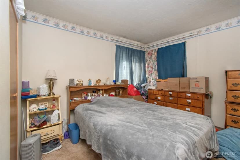 Property photo for 2367 E Fourth Avenue, Port Angeles photo 10