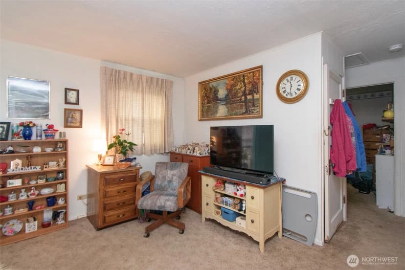 Property photo for 2367 E Fourth Avenue, Port Angeles photo 6
