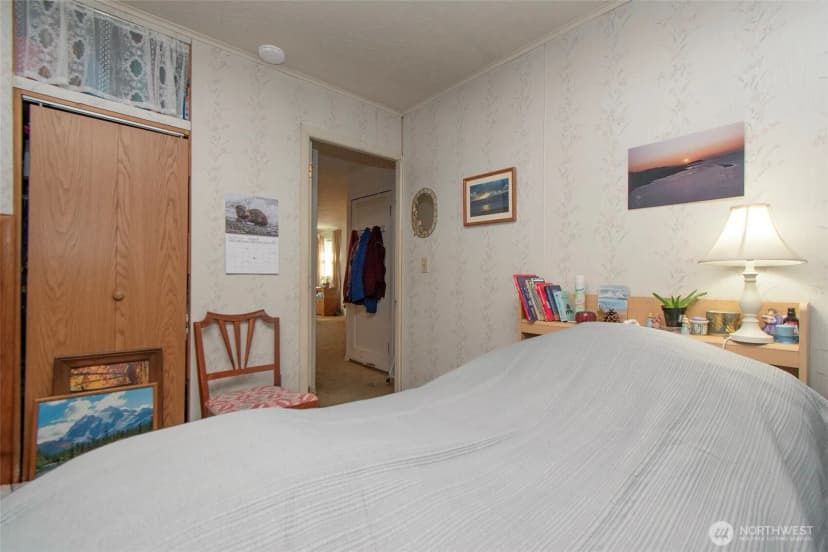 Property photo for 2367 E Fourth Avenue, Port Angeles photo 13