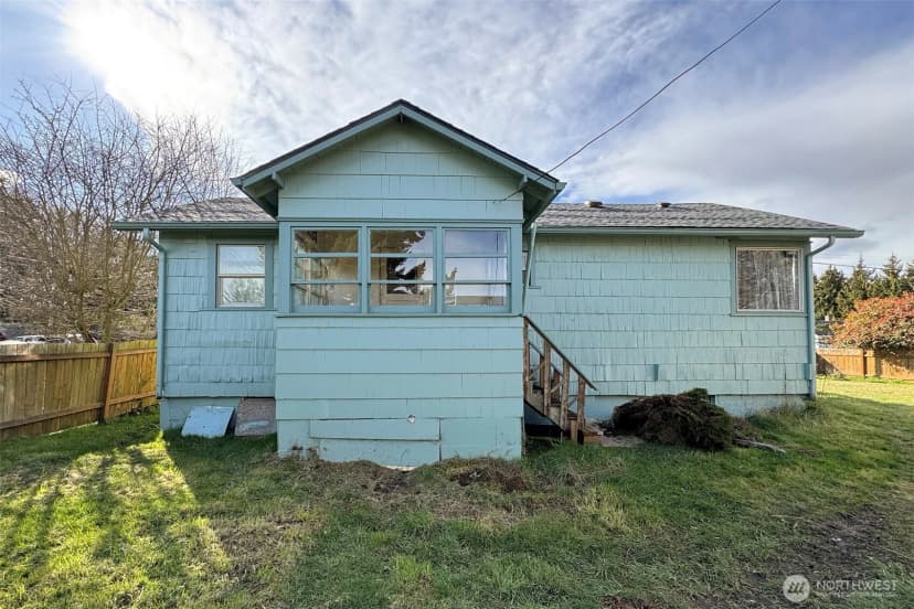 Property photo for 2367 E Fourth Avenue, Port Angeles photo 17