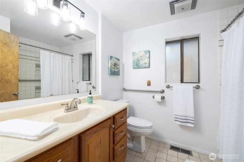 Property photo for 629 Shushwap Lane, La Conner photo 18