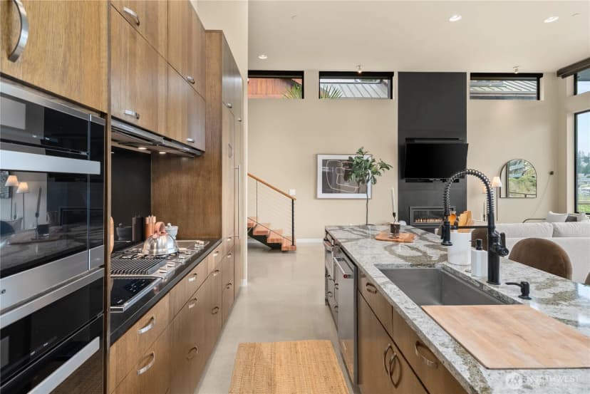 Property photo for 8412 Goodman Drive Nw, Gig Harbor photo 11