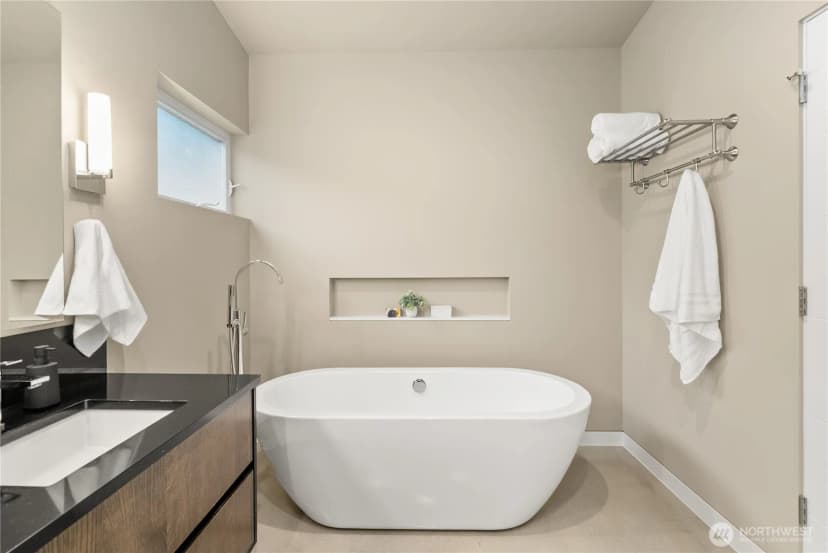 Property photo for 8412 Goodman Drive Nw, Gig Harbor photo 29