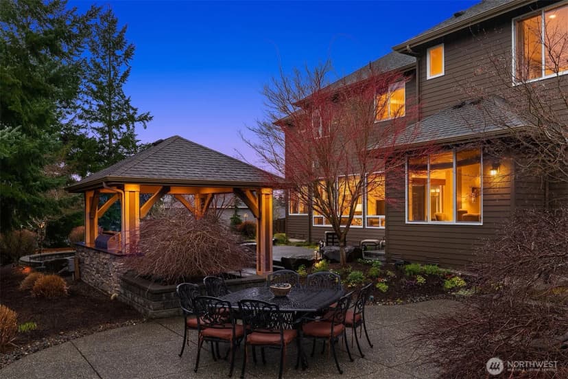 Property photo for 955 211th Place Se, Sammamish photo 32
