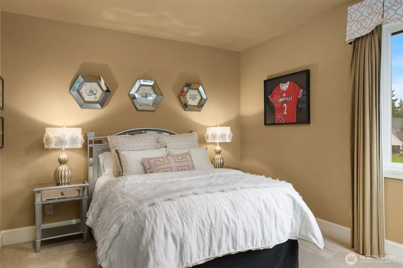 Property photo for 955 211th Place Se, Sammamish photo 29