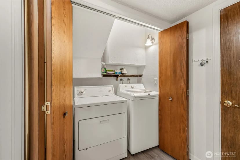 Property photo for 6439 Ne 188th Street, Kenmore photo 33