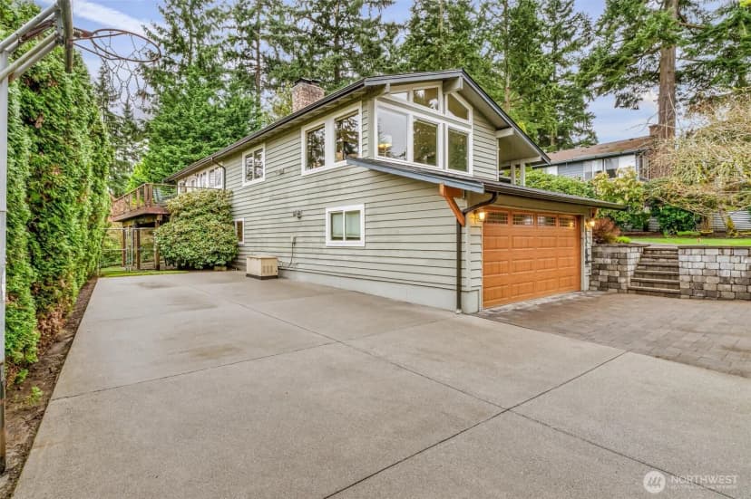 Property photo for 6439 Ne 188th Street, Kenmore photo 40
