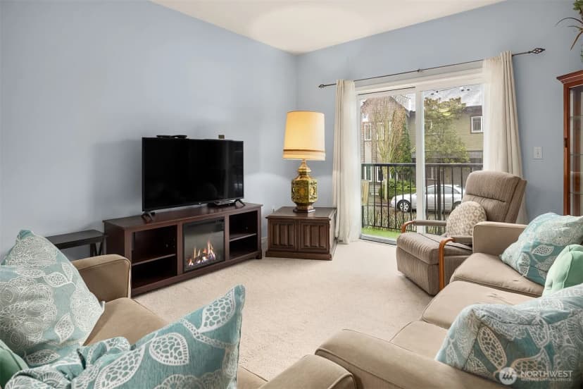 Property photo for 1736 10th Avenue Ne #c110, Issaquah photo 9