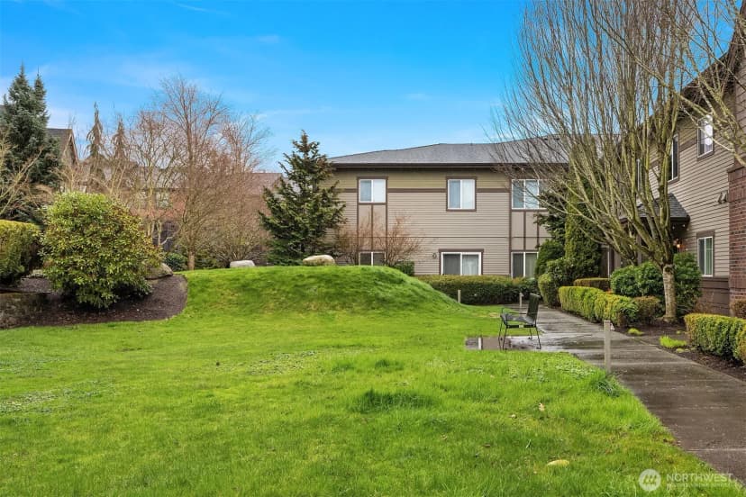 Property photo for 1736 10th Avenue Ne #c110, Issaquah photo 21