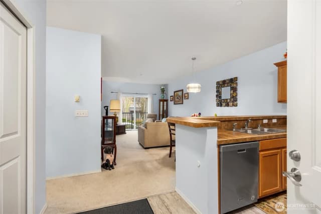 Property photo for 1736 10th Avenue Ne #c110, Issaquah photo 3