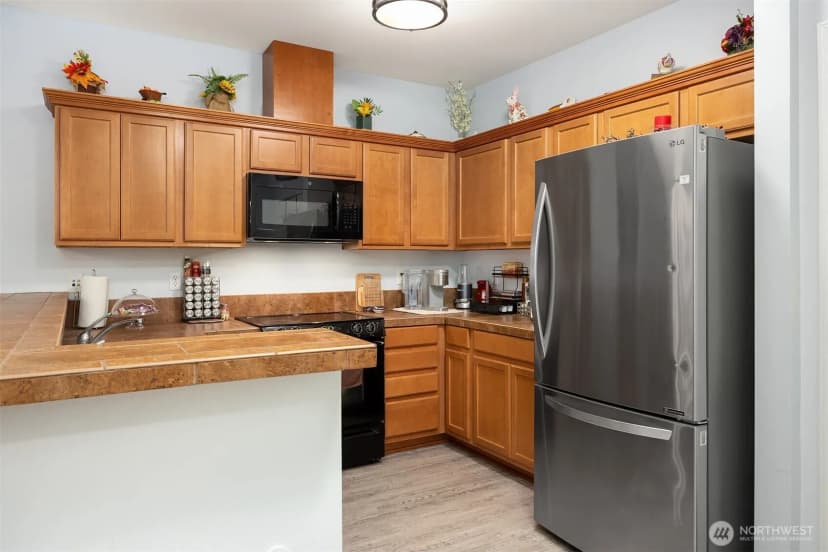 Property photo for 1736 10th Avenue Ne #c110, Issaquah photo 4