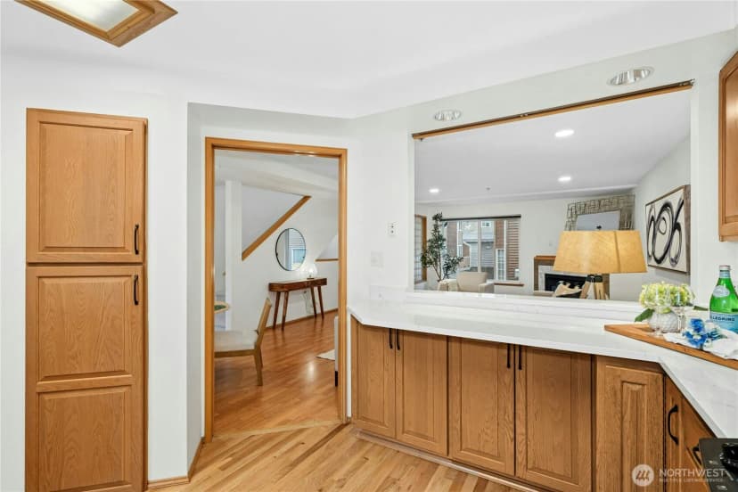 Property photo for 726 N 94th Street #b, Seattle photo 10