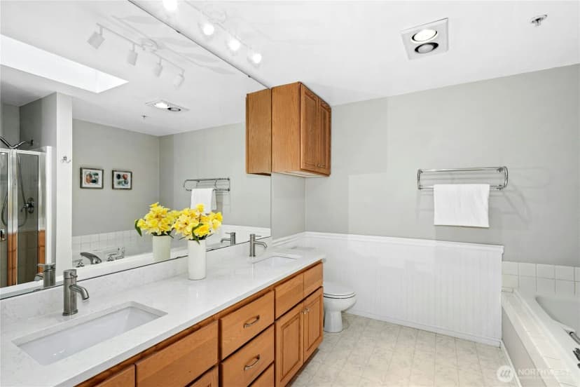 Property photo for 726 N 94th Street #b, Seattle photo 19