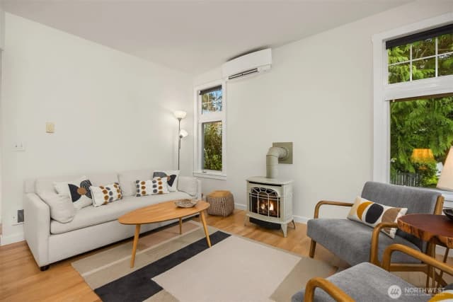 Property photo for 672 Madison Avenue N #14, Bainbridge Island photo 5