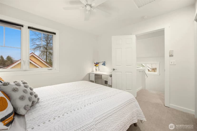 Property photo for 672 Madison Avenue N #14, Bainbridge Island photo 18