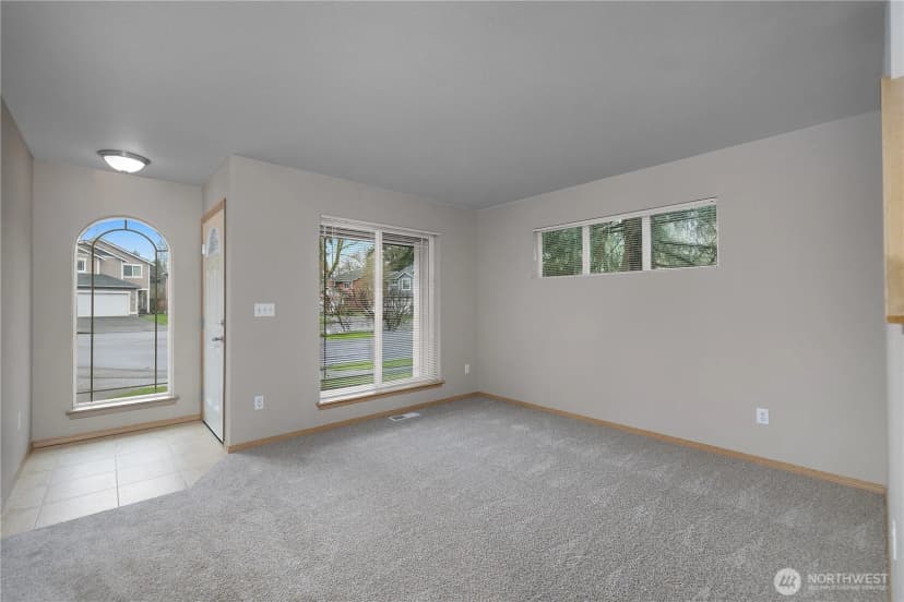 Property photo for 1308 Mills Landing Court Se, Lacey photo 3