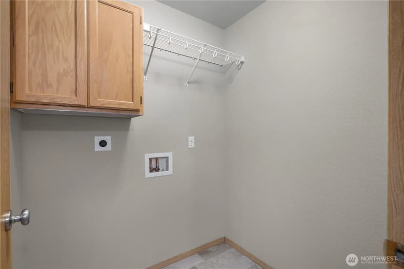 Property photo for 1308 Mills Landing Court Se, Lacey photo 20
